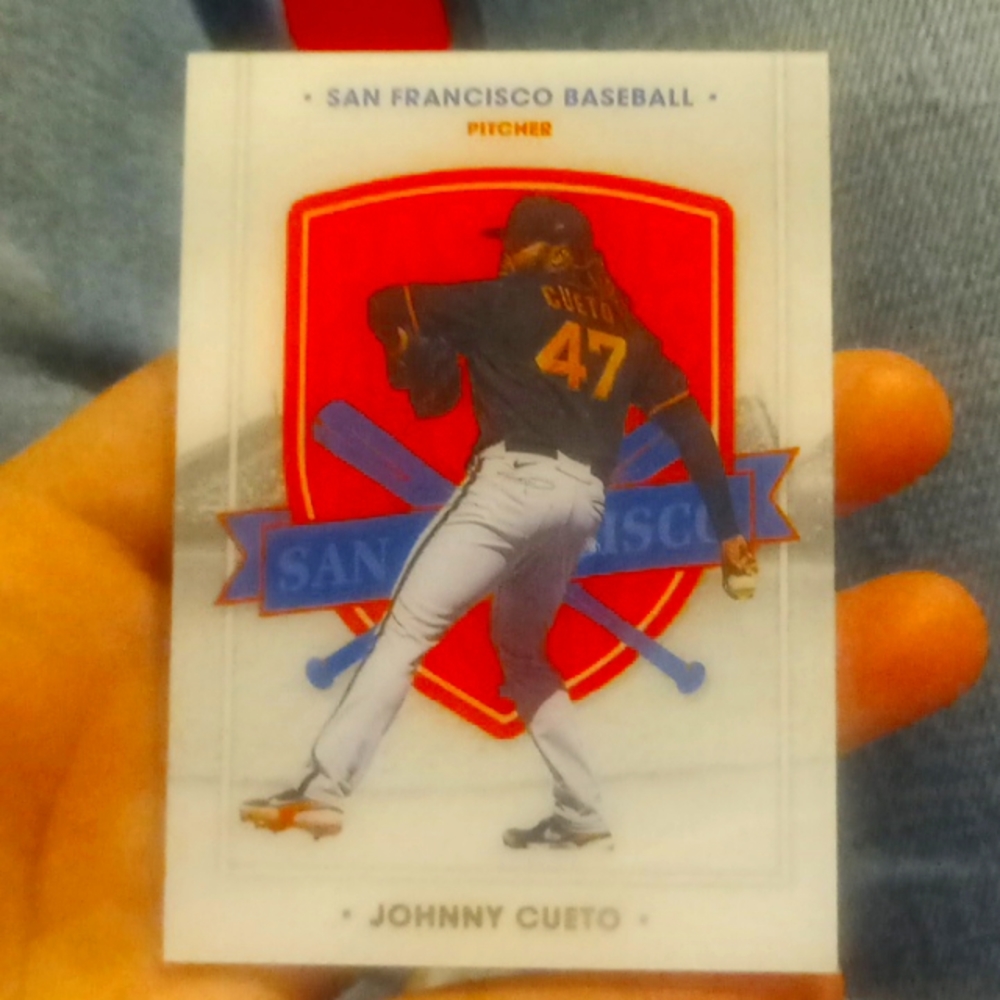 JOHNNY CUETO BASEBALL CARD